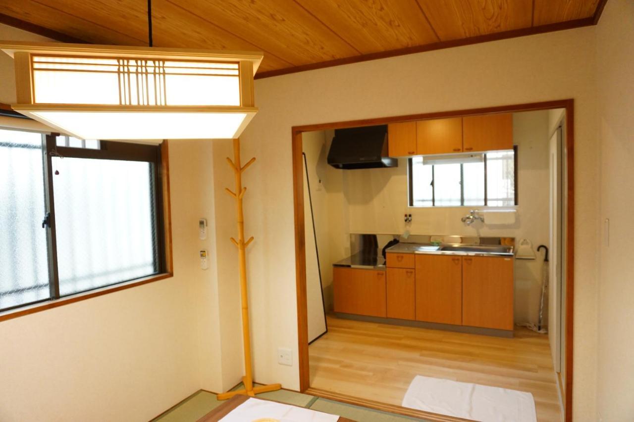 Syoga A House, Next To Natural Park Osaka Bagian luar foto