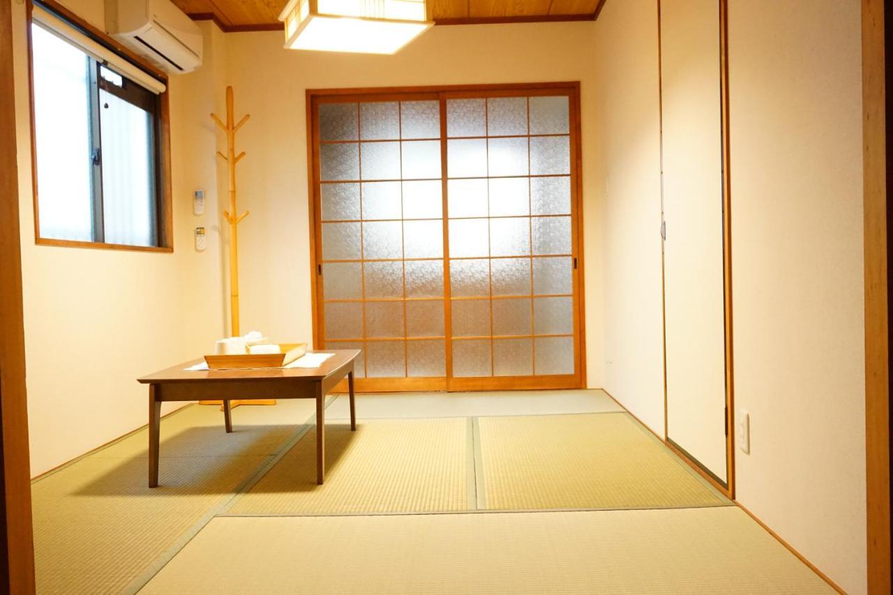 Syoga A House, Next To Natural Park Osaka Bagian luar foto